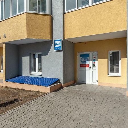 U Aeroporta Mini-Hotel Koltsovo  Εξωτερικό φωτογραφία